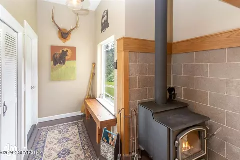 Entry Way - 3650 Hiland Rd, Eagle River, AK 99577 photo 4 of 4