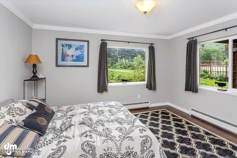Bedroom - 3650 Hiland Rd, Eagle River, AK 99577 photo 2 of 4