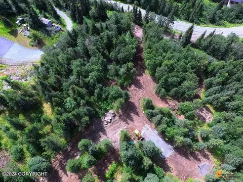 L8b4 Hiland Road, Eagle River, AK 99577 photo 2