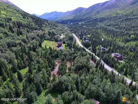 L8b4 Hiland Road, Eagle River, AK 99577