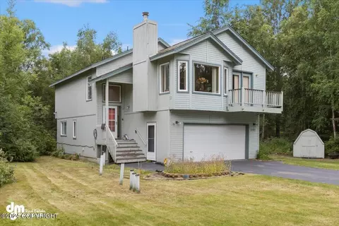 13301 Ridgewood Cir, Anchorage, AK 99516