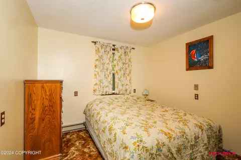 Bedroom - 9239 E Devonshire Dr, Trapper Creek, AK 99683 photo 3 of 3