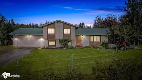 5941 Camborne Dr, Palmer, AK 99645