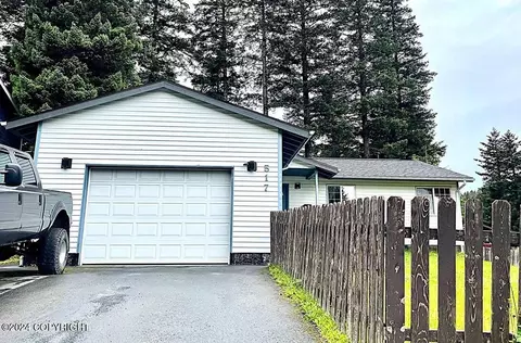 517 Mozart Cir, Kodiak, AK 99615