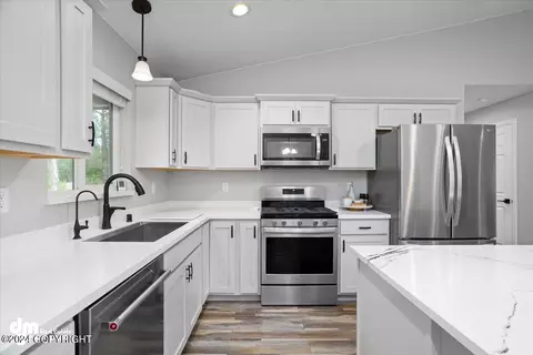 7345 E Forgiven Dr, Palmer, AK 99645 photo 18