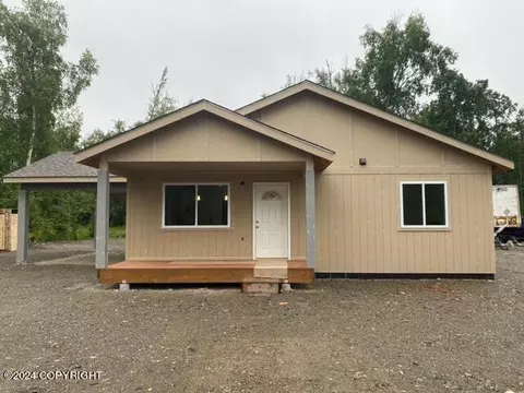 9136 W John St, Wasilla, AK 99654