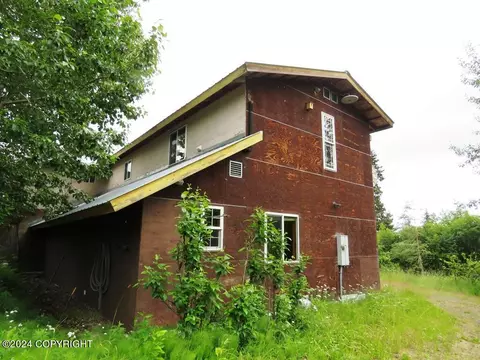 55220 Benjamin Ave, Homer, AK 99603