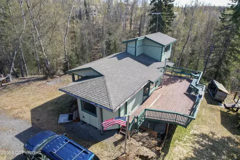 41245 Sutherlin Rd, Soldotna, AK 99669