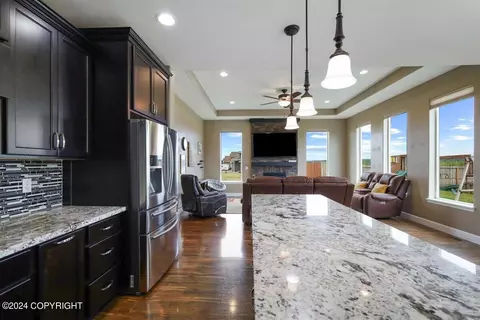 Kitchen - 5263 E Barn Cir, Wasilla, AK 99654 photo 7 of 8