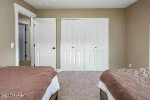 Bedroom - 5263 E Barn Cir, Wasilla, AK 99654 photo 6 of 7