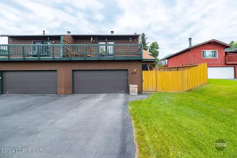 18615 Neva Cir, Eagle River, AK 99577