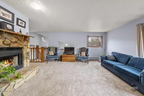 18615 Neva Cir, Eagle River, AK 99577 photo 6