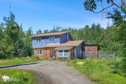 5061 W Clayton St, Wasilla, AK 99654