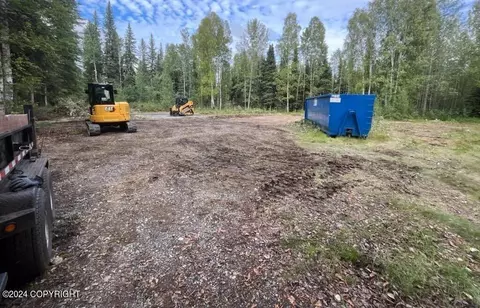 2310 Petersburg Cir, North Pole, AK 99705