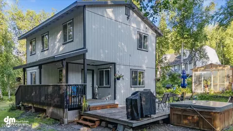 4301 N Charley Dr, Wasilla, AK 99654