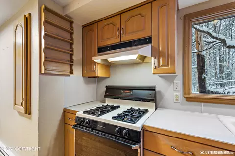 1500 E Fairview Loop, Wasilla, AK 99654 photo 11