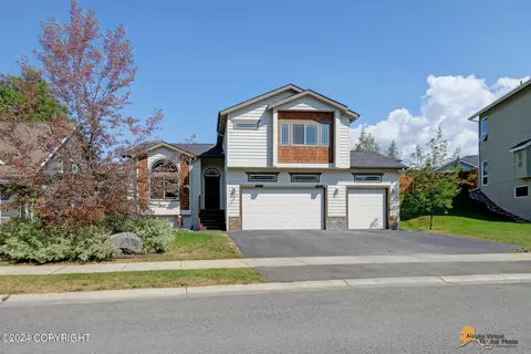 13585 Charmley Cir, Eagle River, AK 99577