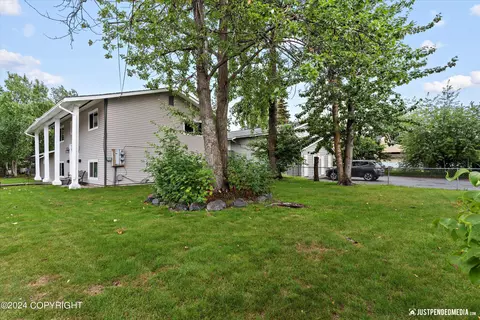 926 E 13th Ave, Anchorage, AK 99501 photo 28