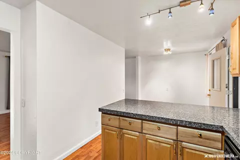 926 E 13th Ave, Anchorage, AK 99501 photo 16