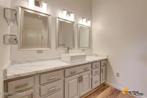 Bath - 21720 Rankin Rd, Chugiak, AK 99567 photo 2 of 4