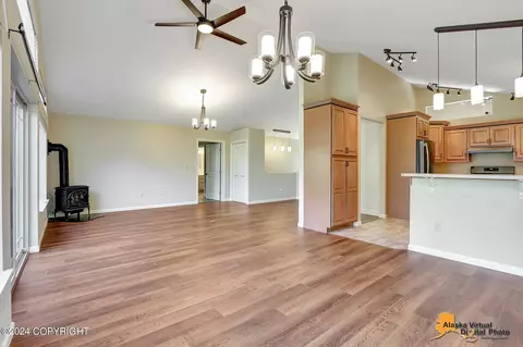 Living - 21720 Rankin Rd, Chugiak, AK 99567 photo 2 of 8