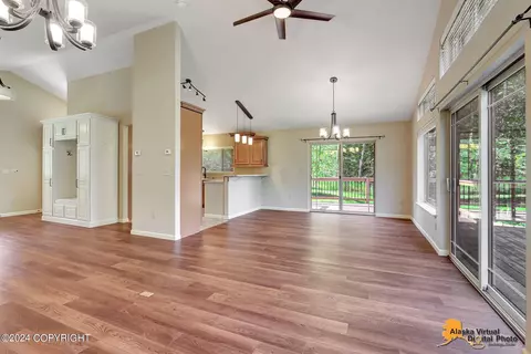 Living - 21720 Rankin Rd, Chugiak, AK 99567 photo 4 of 8