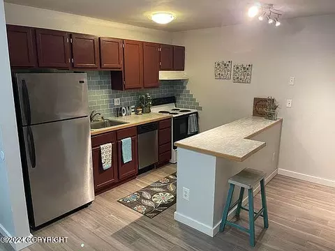 2210 Sentry Dr # B6, Anchorage, AK 99507