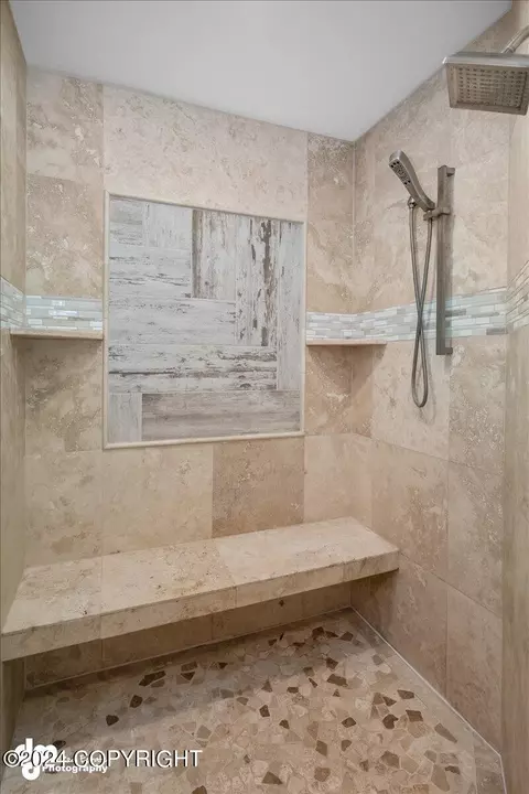 Bath - 19100 Babrof Dr, Eagle River, AK 99577 photo 2 of 5