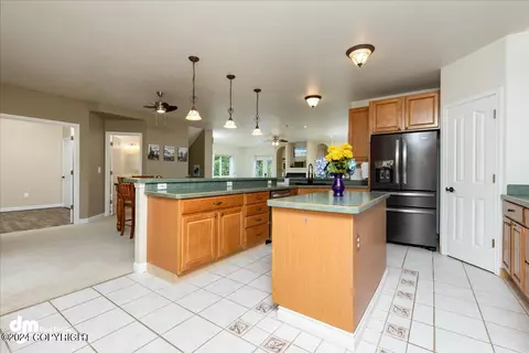 Kitchen - 12355 Division St, Anchorage, AK 99515 photo 5 of 8