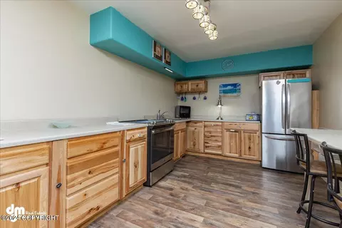 Kitchen - 12355 Division St, Anchorage, AK 99515 photo 6 of 8