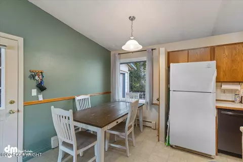 6340 E 35th Ave, Anchorage, AK 99504 photo 7
