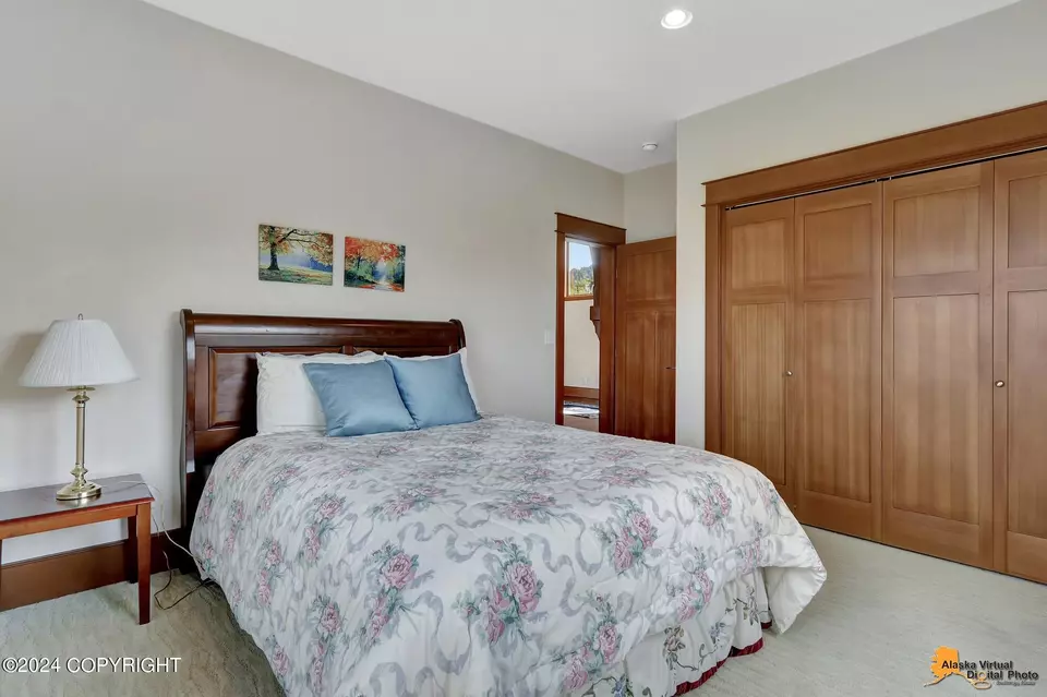 Bedroom - 17697 Golden View Dr, Anchorage, AK 99516 photo 9 of 15