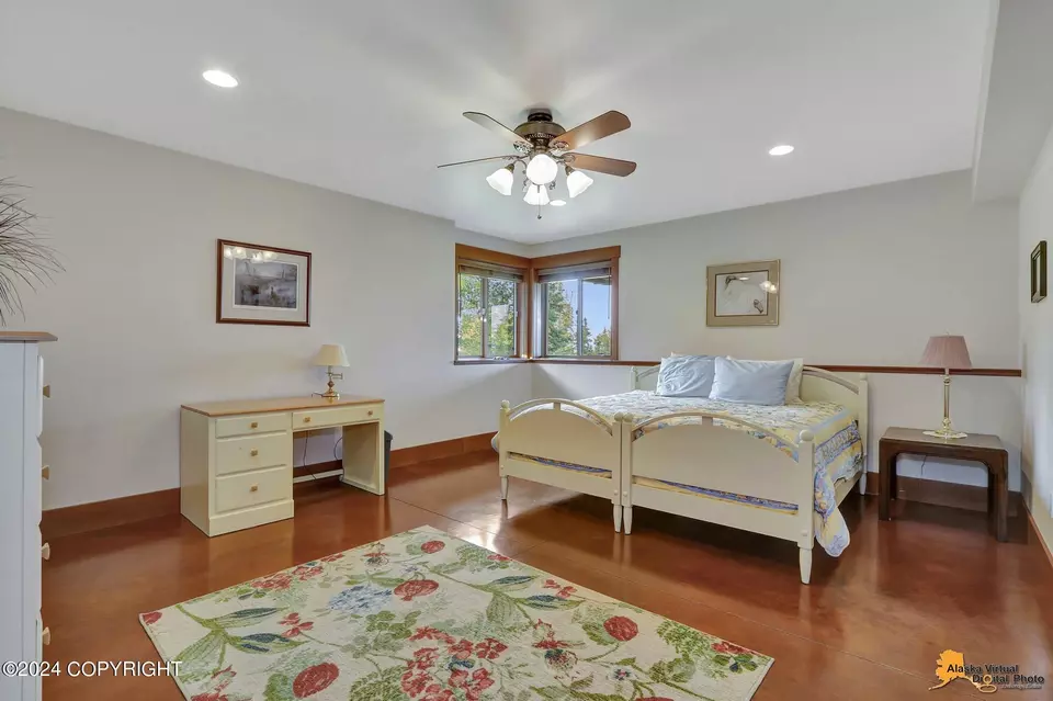 Bedroom - 17697 Golden View Dr, Anchorage, AK 99516 photo 13 of 15