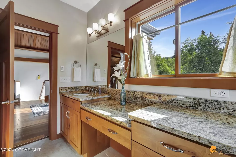 Bath - 17697 Golden View Dr, Anchorage, AK 99516 photo 5 of 8