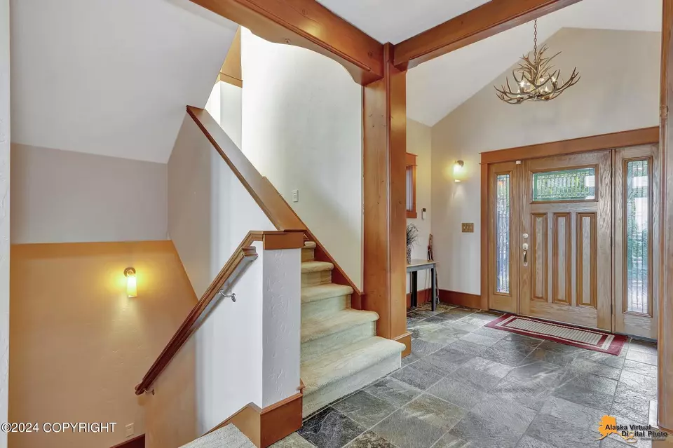 Entry Way - 17697 Golden View Dr, Anchorage, AK 99516 photo 5 of 13