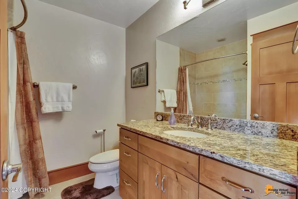 Bath - 17697 Golden View Dr, Anchorage, AK 99516 photo 3 of 8