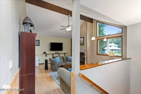 9536 Noak Cir, Eagle River, AK 99577 photo 8