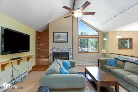 9536 Noak Cir, Eagle River, AK 99577 photo 13