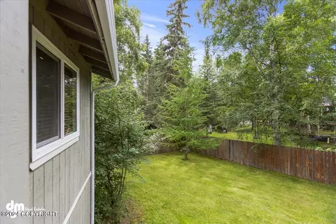 9536 Noak Cir, Eagle River, AK 99577 photo 41