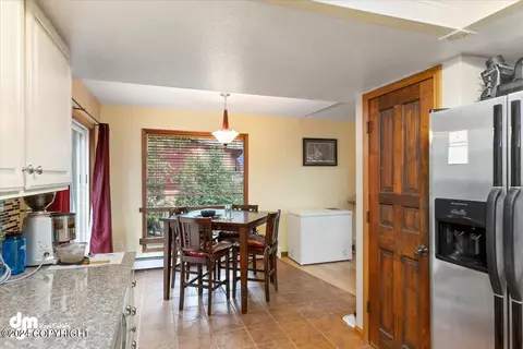 9536 Noak Cir, Eagle River, AK 99577 photo 18