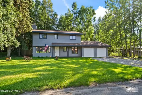 Exterior - 16838 Riddell St, Eagle River, AK 99577 photo 2 of 13