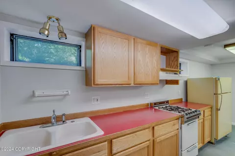 17127 Eagle River Rd, Eagle River, AK 99577 photo 33