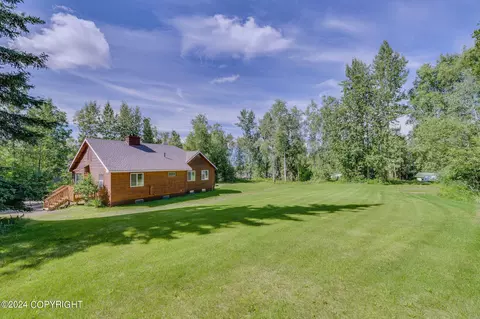17127 Eagle River Rd, Eagle River, AK 99577 photo 5
