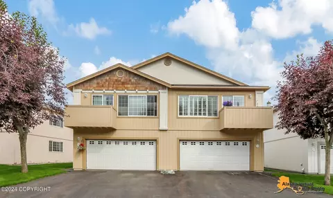 5508 Sapphire Loop, Anchorage, AK 99504