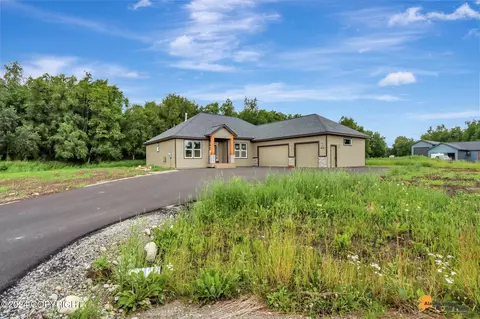 11935 E Fig Cir, Wasilla, AK 99645