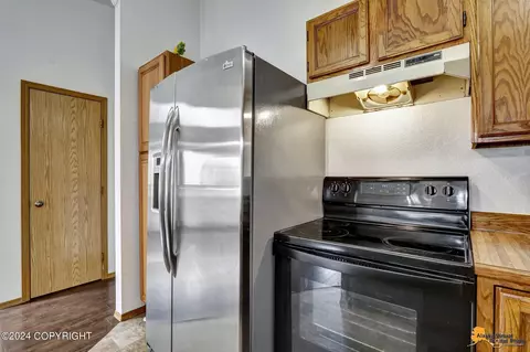 3151 Travis Ln, Anchorage, AK 99507 photo 9