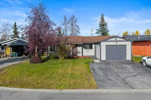 3729 Rinner Cir, Anchorage, AK 99507
