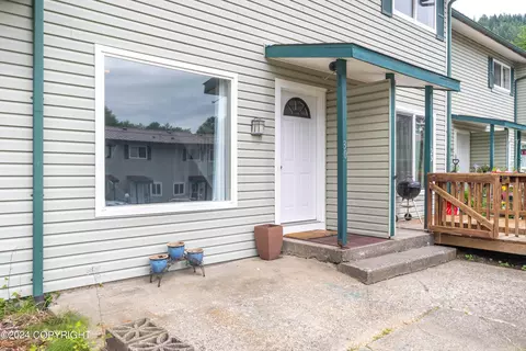 3250 Denali Ave # 30, Ketchikan, AK 99901