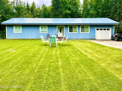 7110 W Joes Dr, Wasilla, AK 99654