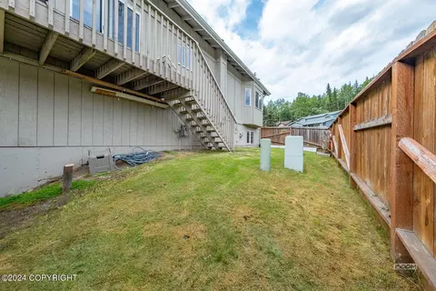 Exterior - 19115 Trail Bay Dr, Eagle River, AK 99577 photo 2 of 8